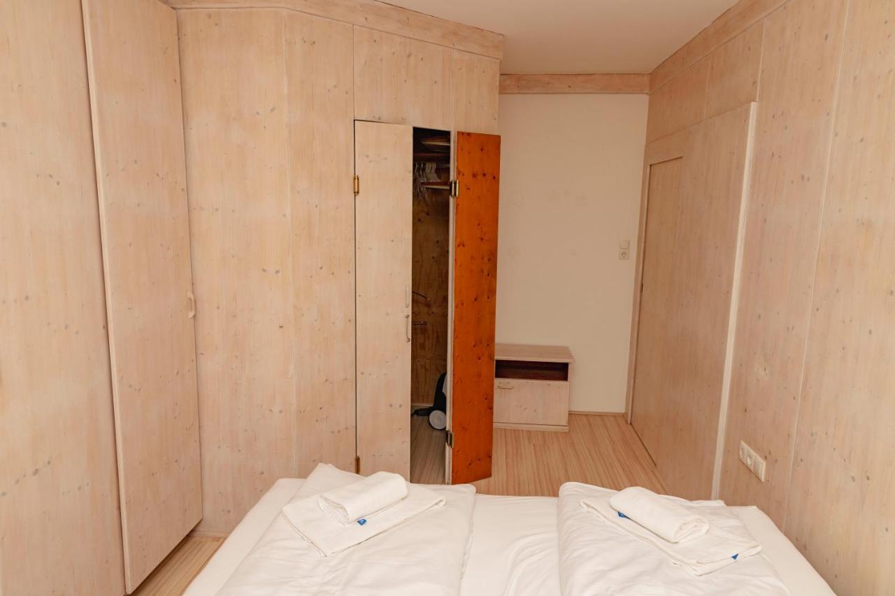 Beautiful 2-Bedroom Apartment Near Schoenbrunn Вена Экстерьер фото
